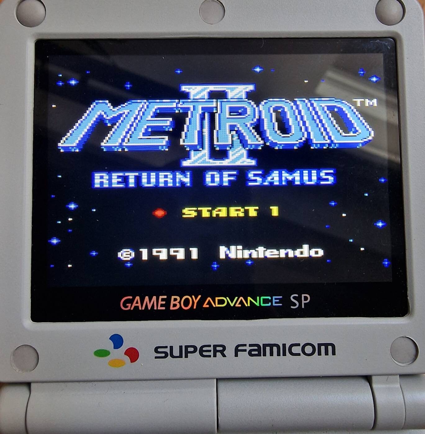 メトロイド2 DX サムスの帰還 - 任天堂ゲームボーイカラー メトロイド2 DX サムスの帰還 - 任天堂ゲームボーイカラー