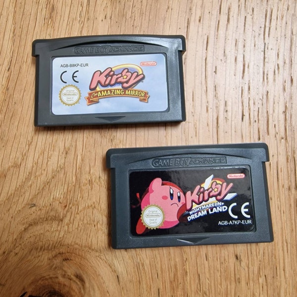 Lot économique Kirby 2 - Nintendo Game Boy Advance. Nouveaux chariots GBA avec valises : Kirby Nightmare in Dream Land et Amazing Mirror. Préparation et livraison rapides.