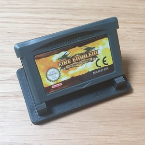 ファイアーエムブレム 聖魔の光石 - 任天堂ゲームボーイアドバンス。ケース付きGBAカートリッジ