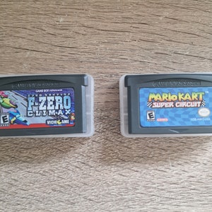 F-Zero Climax kontra Mario Kart Super Circuit: 2 Game Value Bundle - Nintendo Game Boy Advance. Karty GBA z etui