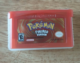 Pokemon FireRed Version - Nintendo Game Boy Advance. GBA Cart With Case