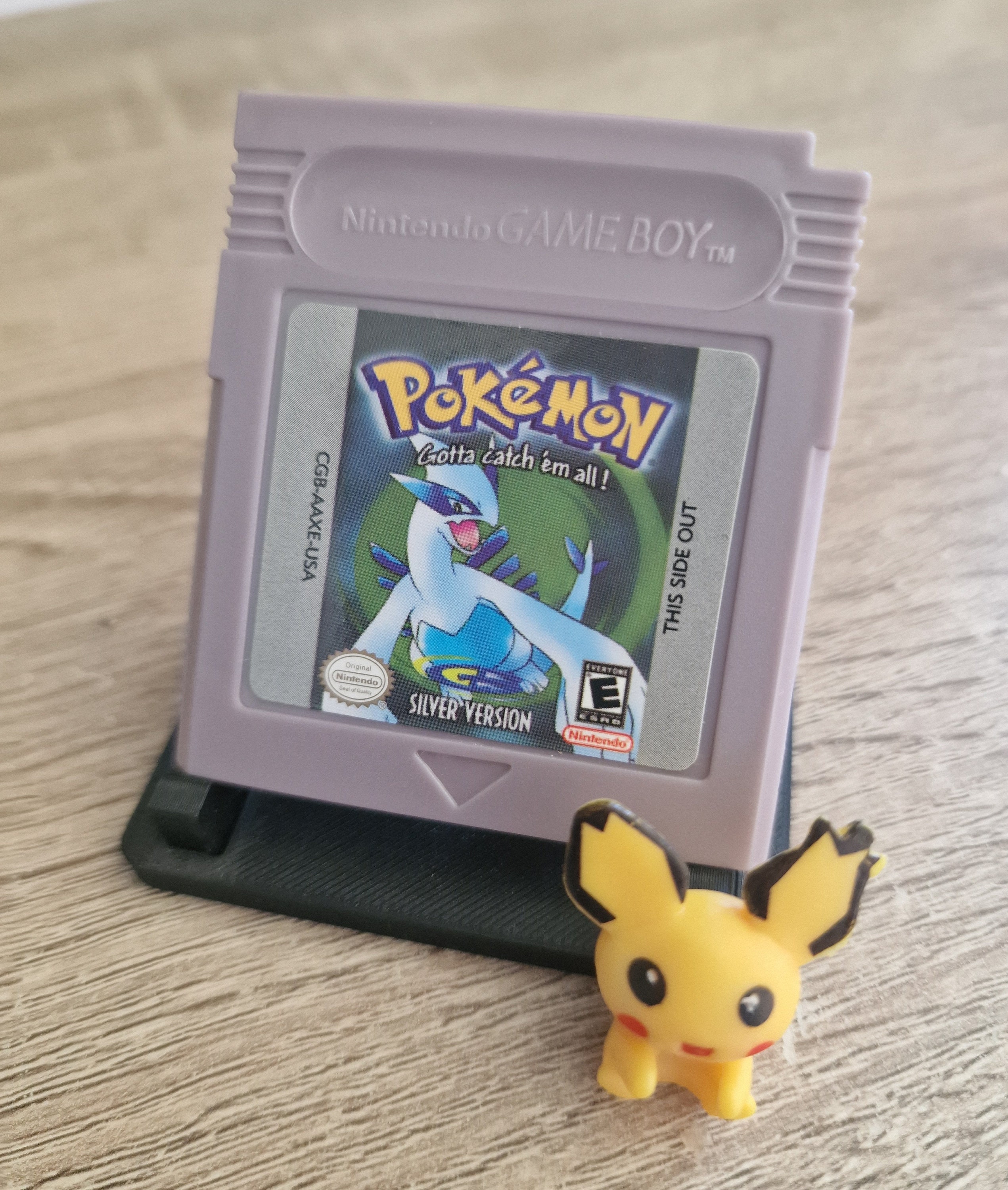Pokemon Silver Version With FREE Toy - Nintendo Game Boy Pokemon Silver Version With FREE Toy - Nintendo Game Boy