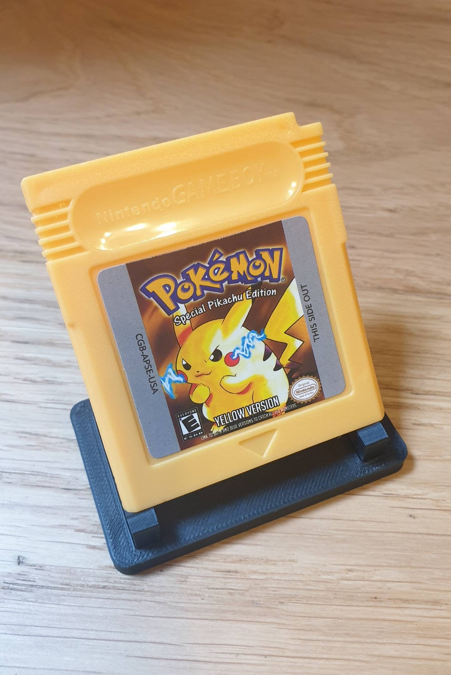  Pokemon: Yellow Version - Special Pikachu Edition : Nintendo  Game Boy Color: Video Games