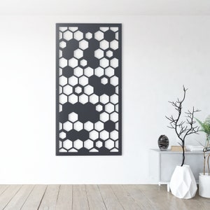 Garden Screen in Honeycomb Design Metal, Decorative Screen, Home Decor, Garden Decoration, Room Divider, Wall Art, Home and Living