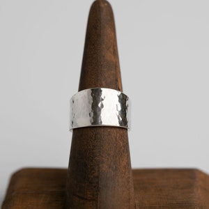 STERLING SILVER cigar band hammered finish 12mm wide at the to[ 6mm wide at the bottom