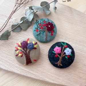 Broche broderie florale | Épingle brodée à la main pour fille | Épingle pour veste pour manteau de soirée | Petite épingle à écharpe florale 3D|Épingle à broche en forme d'arbre