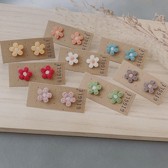 Embroidery stud earring| Handmade thank you gift| Spring embroidery studs| Book mark flower stud|Bridesmaid gift|mother day gift