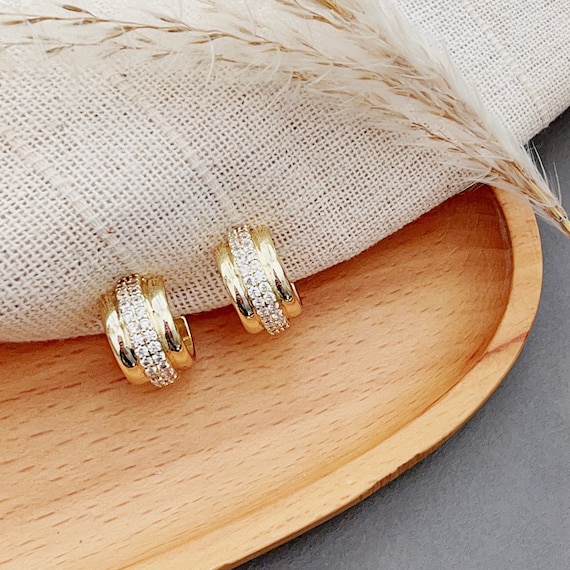 Dainty 18K gold cubic crystal clip on earrings| Crystal No Piercing Jewelry|Wedding bridesmaid clip on stud|Hoop Clip on stud| gift for her