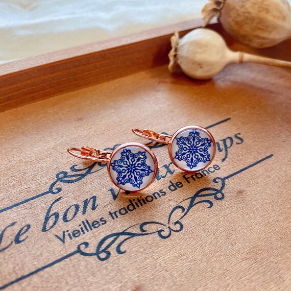 Snowflake dome glass stud| Small round floral stud| Boho winter sparkle earring| French Lever Back drop earring| Personalized Christmas gift