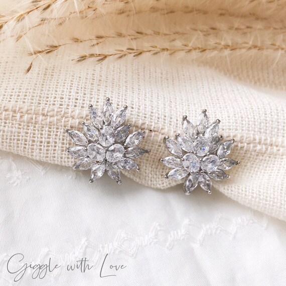 Clear cubic crystal clip on earrings| Pearl clip on stud|no pierce Jewelry|Wedding bridesmaid clip on stud| Clip on earrings| gift for her