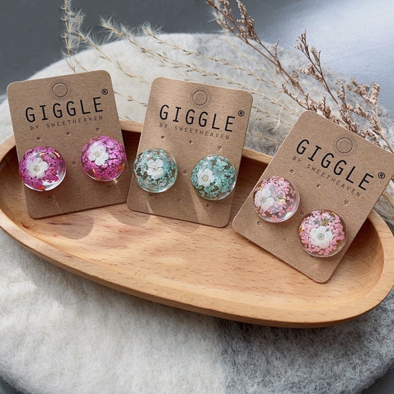 Dried flower earrings, Floral stud, Handmade flower earrings, flower resin clip ons, Real Flower Earrings, Bridesmaid mother gift for her,