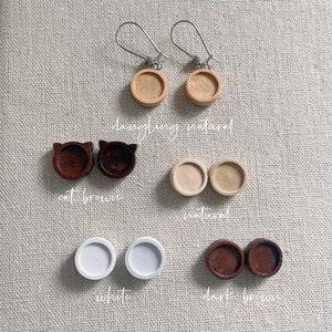 Ajout : cette fiche produit uniquement des pièces de boucle d'oreille en bois ! | Lot de clous en pâte polymère| Boucles d'oreilles en pâte polymère | Mini clou d'oreille rond en forme de carte en or