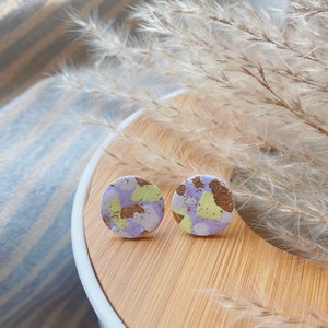 Pack de clous en argile polymère faits à la main | Boucles d'oreilles en argile polymère | Boucles d'oreilles cœur| Clous ronds en argile jaune lilas | Dainty Stud léger| cadeaux pour elle