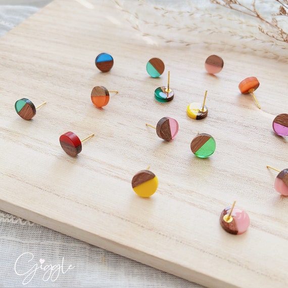 Round wooden resin stud|Tiny round minimalist stud| round wood earring|Mismatch studs|gift for her|birthday gift|unisex studs