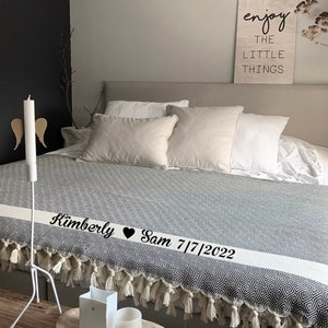 Personalisierte Decke für Erwachsene 90x80 , Benutzerdefinierte Decke, Bettwäsche, Geschenkdecke für Paare, Familiengeschenk, Baumwolljubiläumsgeschenk Bild 2