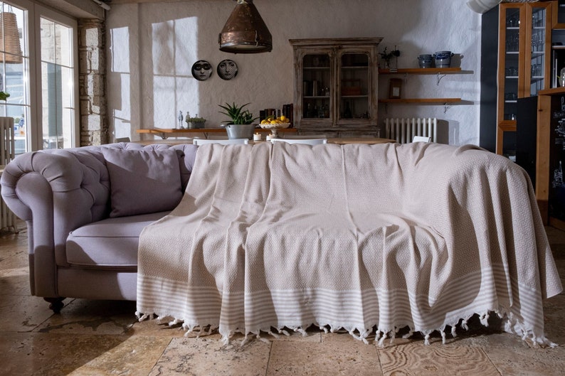 Große Sofa Decke, 125 x 70 Große Couch Decke für Hunde, Baumwolle Jubiläumsgeschenk Housewarming Geschenk, übergroße Decke Beige