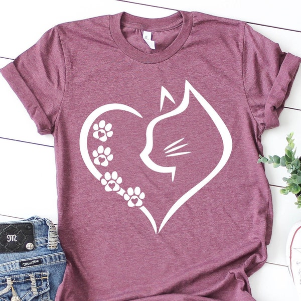 Cat Heart Shirt, Cat Shirt, Cats Shirt, Gift for Cat Mom, Cat Mom Shirt, Cat Shirts for Women, Cat Lover Shirt, Cat Owner Gift Idea