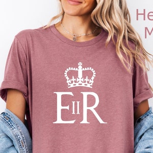 RIP Queen Elizabeth II, The Queen&#39;s Platinum Jubilee Shirt, Queen Elizabeth Shirt,British Monarch Shirt, Queen T-shirt,Queen&#39;s Crown T-shirt