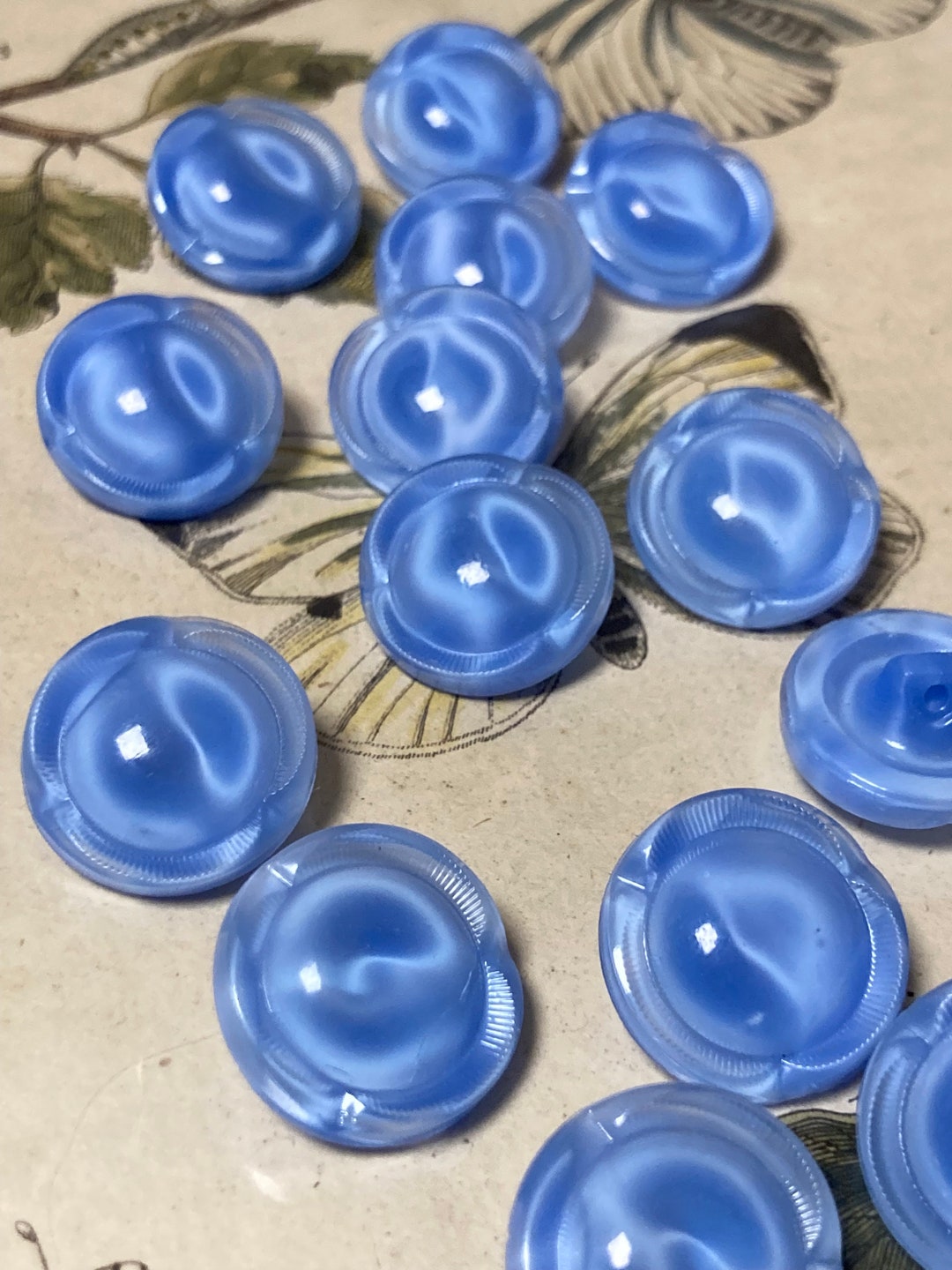 15 Vintage Glass Buttons Light Blue Moonglow Buttons 18 Mm Etsy