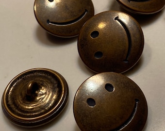 5 old vintage buttons - metal collector buttons - smiling face - 23.5 mm