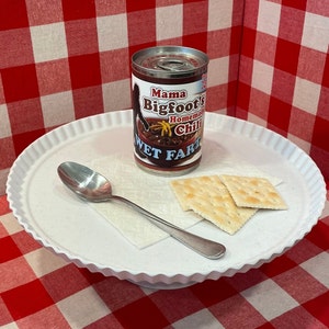 2 Funny Mama Bigfoot&#39;s Wet Fart Chili Soup Can Labels -Funny Prank Gag Unique Gift Present for Mom Grandma - Bigfoot Sasquatch Hunter