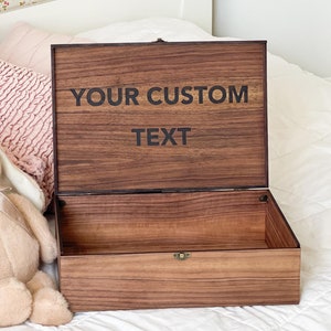 Caja de recuerdos de madera de nogal y roble, regalo de Navidad personalizado para ella, niña, novia, hermana, mamá, madre, novia, boda, cumpleaños