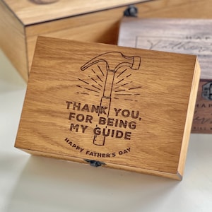 Boîte souvenir en bois personnalisée avec cadenas et gravure, cadeau de fête des pères pour père, papa, grand-père, papa d'une fille, fils, femme enfants