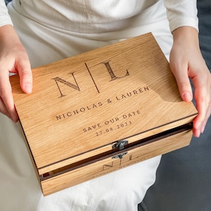 Scatola ricordo personalizzata in legno con personalizzazione - Scatola per biglietti di nozze, regalo di fidanzamento, regalo di coppia per lui, lei, fidanzato, fidanzata