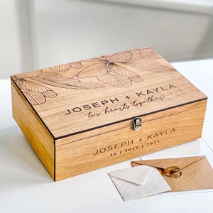 Scatola ricordo personalizzata in legno con personalizzazione - Scatola per lettere e cartoline di nozze di Natale, regalo di coppia per lui, lei, fidanzato