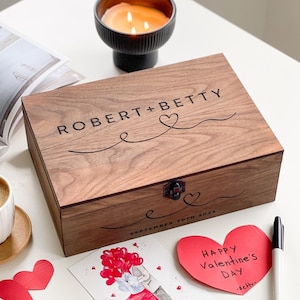 Personalizzazione Scatola ricordo personalizzata in legno per matrimonio, fidanzamento, regalo di coppia per lui, lei, fidanzato, fidanzata, regalo di San Valentino