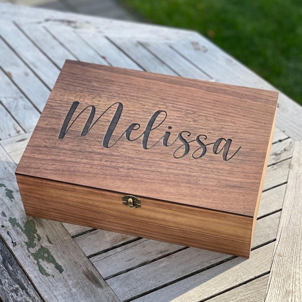 Wooden Walnut Oak Memory Keepsake box Personalized Christmas gift for her, Girl, Girlfriend, Sister, Mom, Mother, Bride, Wedding Birthday