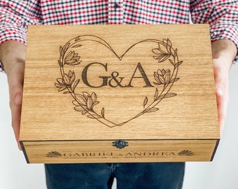 Personalization Custom Memory Keepsake Wooden Love Box Wedding, Engagement, Couple Gift for Him, Her, Boyfriend, Girlfriend, Christmas gift