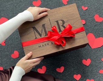 Personalisierung Benutzerdefinierte Memory Andenken Holz Liebe Box Valentines Hochzeit, Verlobung, Paar Geschenk für Ihn Her Freund Freundin Geschenkbox