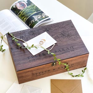 Benutzerdefinierte Liebesbox aus Holz mit Personalisierung - Hochzeitskartenbox, Verlobung, Paargeschenk für Sie, Ihn, Freund, Freundin