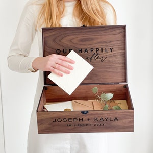 Boîte cadeau souvenir personnalisé en bois avec personnalisation - Boîte carte postale aux lettres pour mariage Saint-Valentin, cadeau de couple pour lui, elle, petit ami