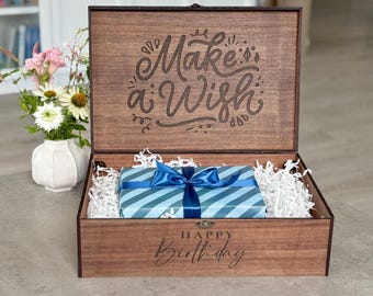 Wooden Birthday Keepsake Box, Personalized Memory Storage Chest with Custom Name and Date, Unique Milestone Birthday Gift for Women and Men