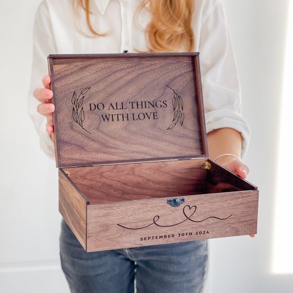 Personalization Custom Memory Keepsake Wooden Love Box with names - Christmas Couple Gift for Him Her Boyfriend Girlfriend Wife Husband