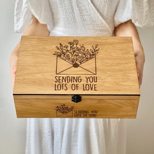 Scatola ricordo personalizzata in legno con personalizzazione - Scatola per biglietti di nozze, regalo di fidanzamento, regalo di coppia per lui, lei, fidanzato, fidanzata