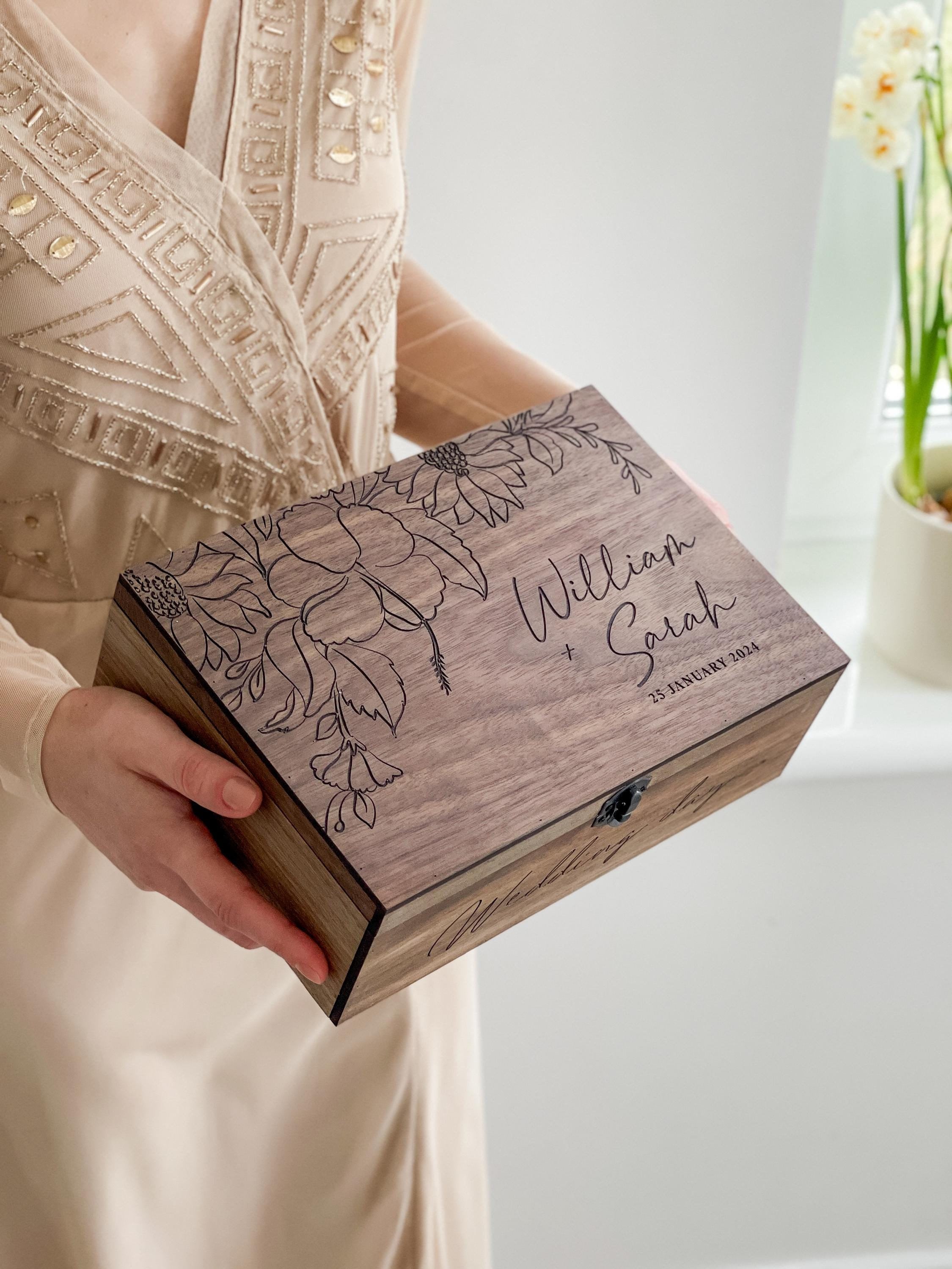 Caja de madera con recuerdo personalizado para boda, compromiso, regalo de San Valentín para él, ella, novia, novio, cita nocturna