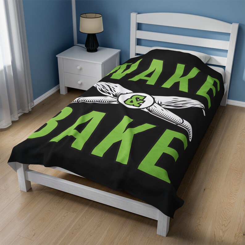 Funny Plant Blanket Adult Bedding: 420 Friendly Graphic, Plush Velveteen Throw (Soft Polyester Blend, Multiple Sizes) image 2
