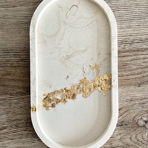 Decorative Oval tray (GOLD LEAF half and half marble or plain) Trinket tray, bathroom accessory Gift for her, birthday gift, Home gift Sand marble