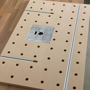 Multifunctionele tafel freestafel MDF geperforeerde plaat CNC gefreesde freesinzet werkbank frees Triton Bosch ParkSide Makita plaat Metabo Festool