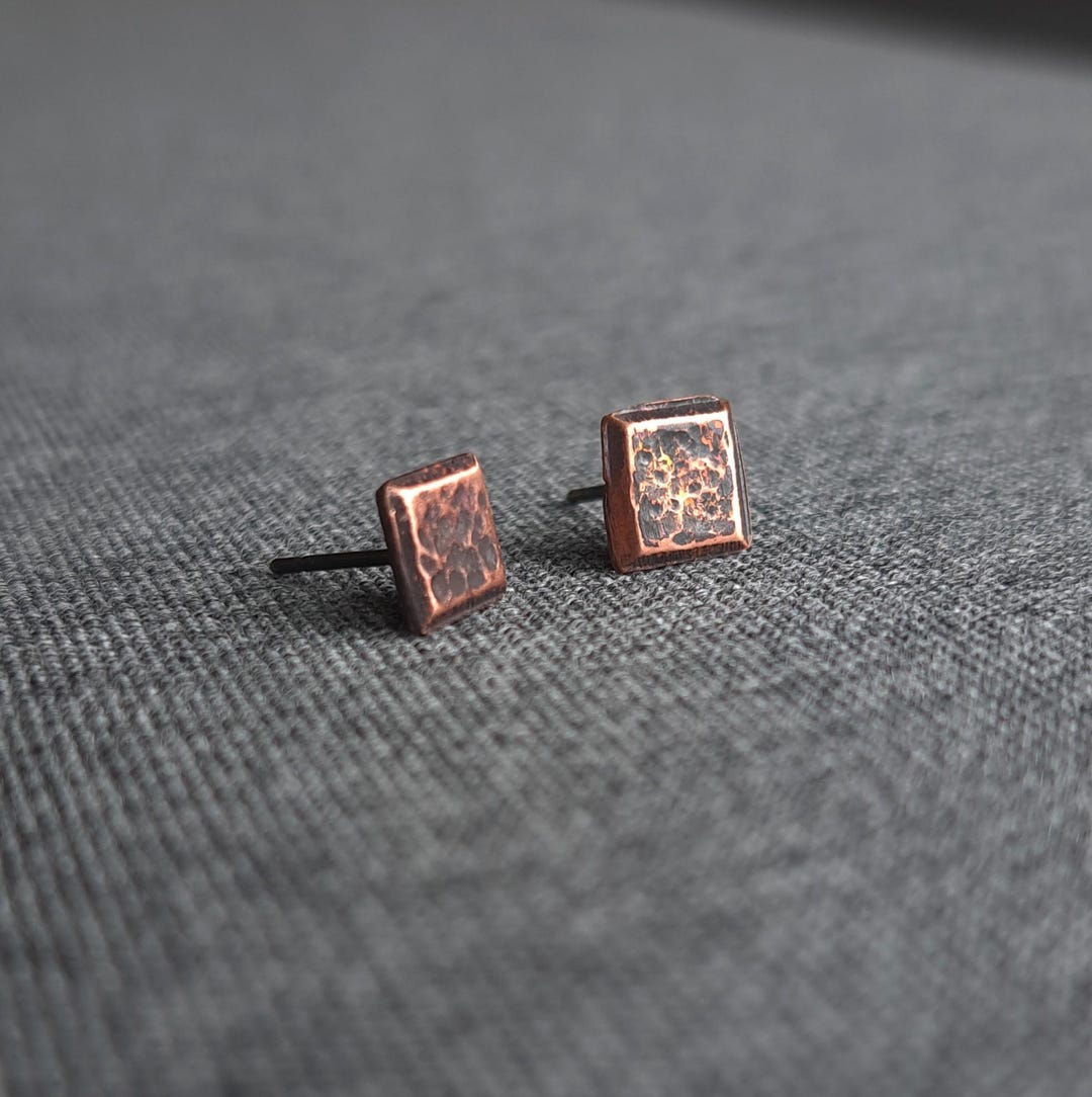 tiny-hammered-copper-stud-earrings-simple-textured-bold