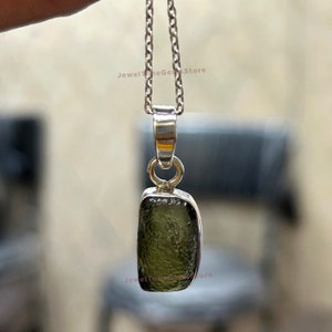 Colgante de moldavita natural: plata de ley 925, tectita checa