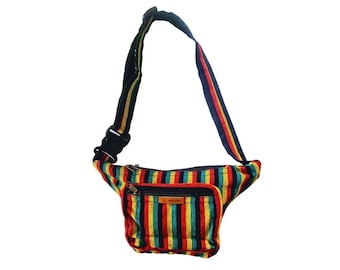 Riñonera Jamaicana con estampado rasta vibrante