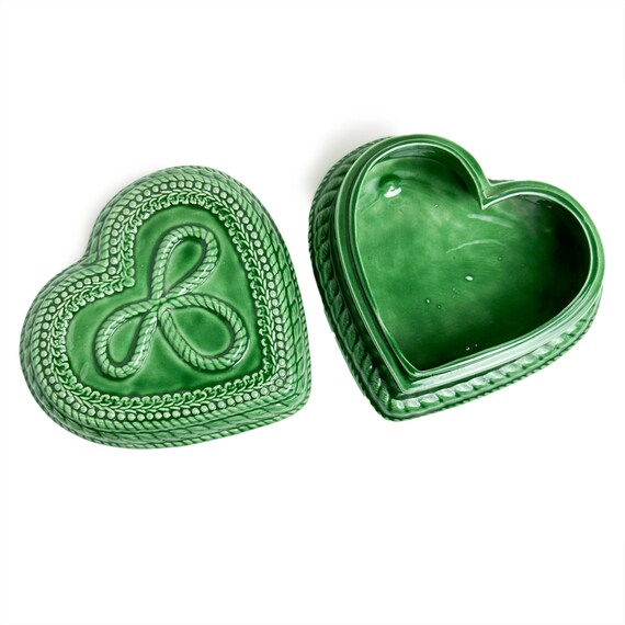Green Ceramic Slip Cast Heart Box With Three Bow Rope… Gem