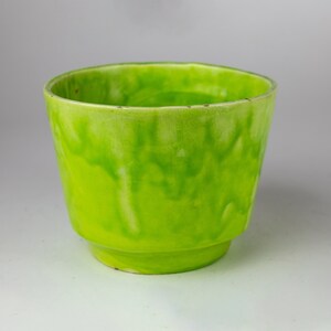 7 inch Green Drip Planter Pot California Pottery Googie Pop MCM Mod 60s Z-2 USA