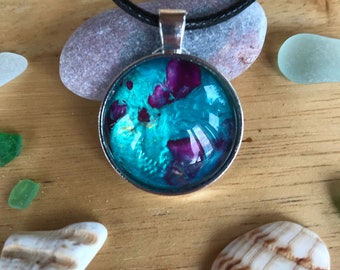 Silver Bezel Fashion 25mm Women/'s Acrylic Pour Pendant Acrylic Pour Fluid Art Dirty Pour Unique Jewelry