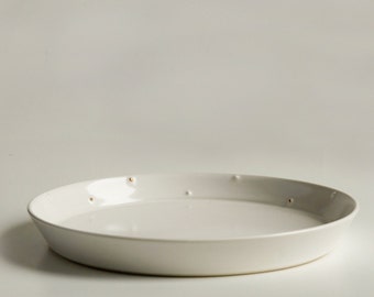 Ceramic plate, 9" stoneware serving plate, Minimalist plate, Ceramic tableware, Pure pottery