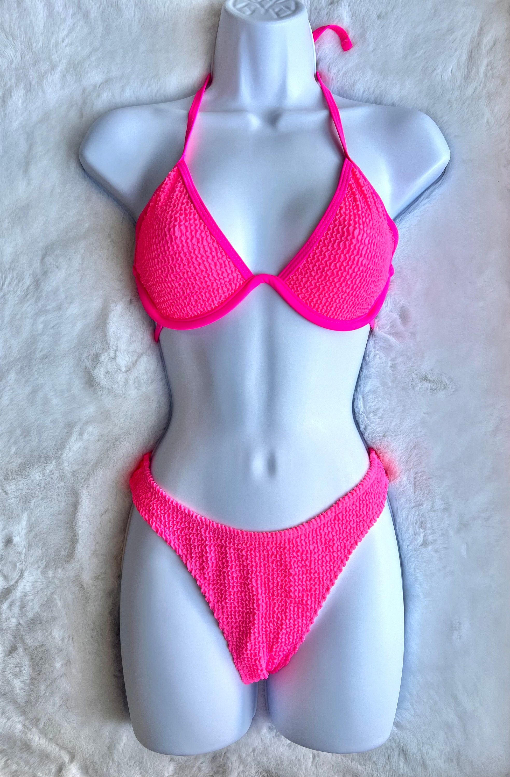 Crochet Pattern Bikini Top With Texture. 2 Versions. Triangle
